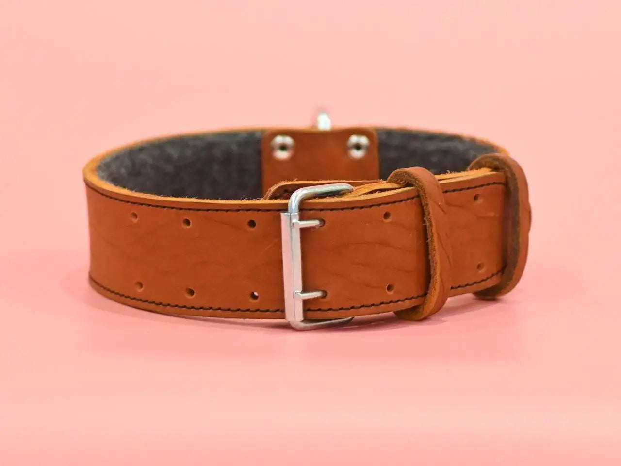 Leather collar with soft lining, dark brown, size 52-65cm